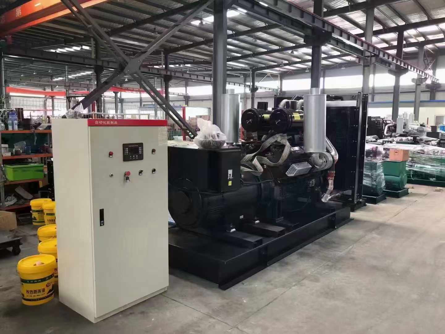 东湖发电机2000kVA 负载需要多大的电缆?