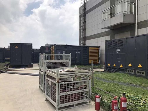 东湖除了定期检查，还有哪些方法可以及时发现接触式转速表探头的磨损？